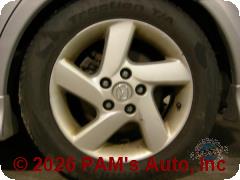 Vehicle photo 5