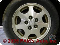 Vehicle photo 5
