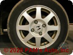 Vehicle photo 5