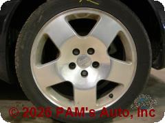 Vehicle photo 5