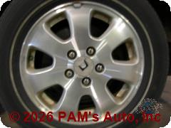 Vehicle photo 5
