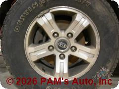 Vehicle photo 5