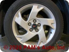 Vehicle photo 5
