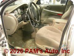 Vehicle photo 6