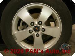 Vehicle photo 5
