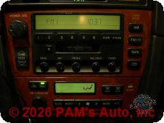 Vehicle photo 8