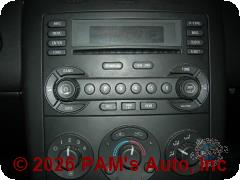 Vehicle photo 8