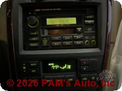 Vehicle photo 8