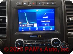 Vehicle photo 10