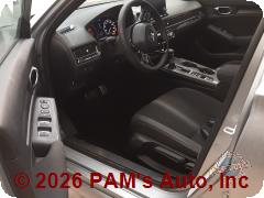 Vehicle photo 7