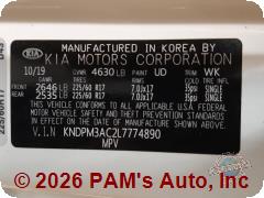 Vehicle photo 13