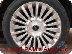 Vehicle photo 6