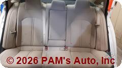 Vehicle photo 8