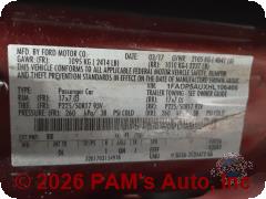 Vehicle photo 13
