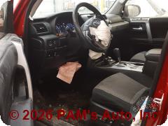 Vehicle photo 7