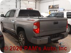 Vehicle photo 4