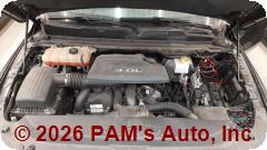 Vehicle photo 12