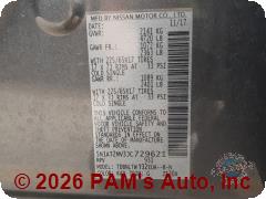Vehicle photo 13