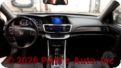 Vehicle photo 11
