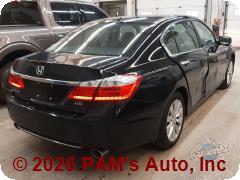 Vehicle photo 3