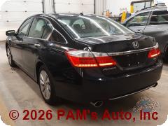 Vehicle photo 4