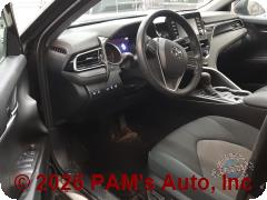 Vehicle photo 7