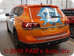 Vehicle photo 4
