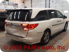 Vehicle photo 3