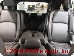 Vehicle photo 8