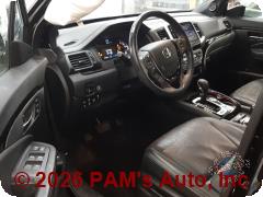 Vehicle photo 7