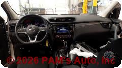 Vehicle photo 11
