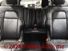 Vehicle photo 8