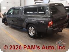 Vehicle photo 4