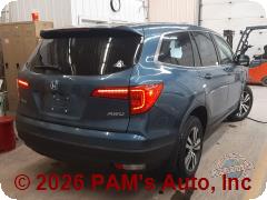 Vehicle photo 3