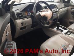 Vehicle photo 7