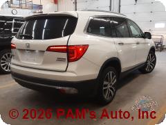 Vehicle photo 3