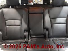 Vehicle photo 8