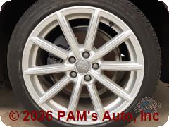 Vehicle photo 6