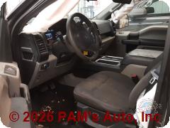 Vehicle photo 7