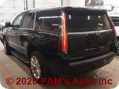 Vehicle photo 4