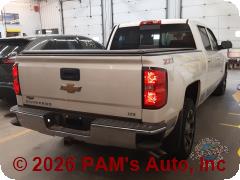 Vehicle photo 3