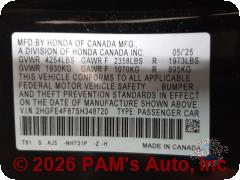 Vehicle photo 13