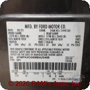 Vehicle photo 13