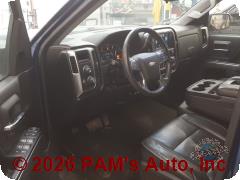 Vehicle photo 7