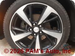 Vehicle photo 6
