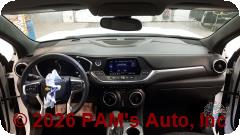 Vehicle photo 11