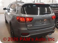 Vehicle photo 4