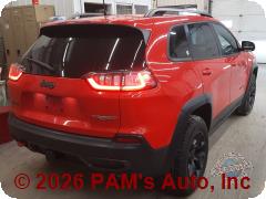 Vehicle photo 3