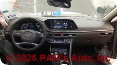 Vehicle photo 11