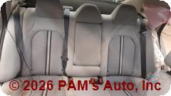 Vehicle photo 8